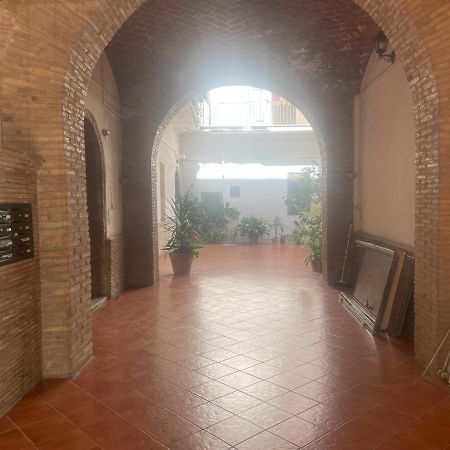 Be Your Home - Grazioso Monolocale Tra Porto E Stazione Civitavecchia Zewnętrze zdjęcie